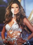 1623505770_AlessandraAmbrosio4445cumshot_123_82lo.jpg