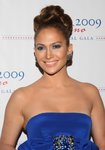 Jennifer-Lopez-dressed-1267368.jpg