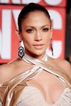 Jennifer-Lopez-dressed-1464627.jpg