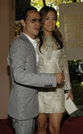 Jennifer-Lopez-dressed-764413.jpg