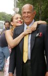 Jennifer-Lopez-dressed-1045893.jpg