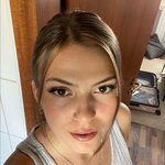 OQ9RRBQiYFl5IA2.jpg