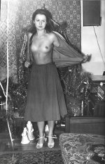 1546678131_retro-porno-foto-s-zhenoy-na-novyy-god_1 (1).jpg
